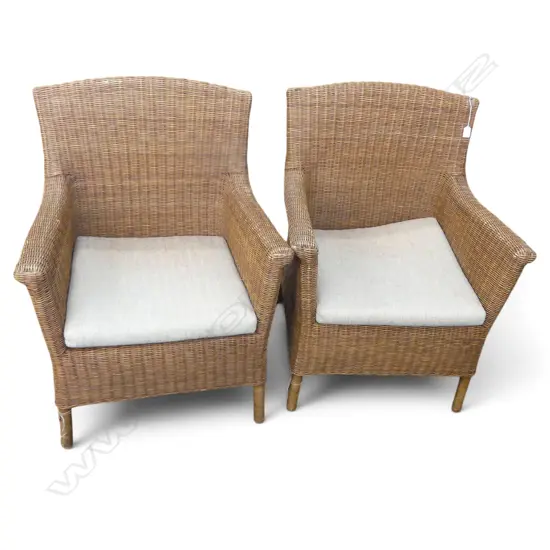 PR WICKER OUTDOOR ARMCHAIRS H.920mm