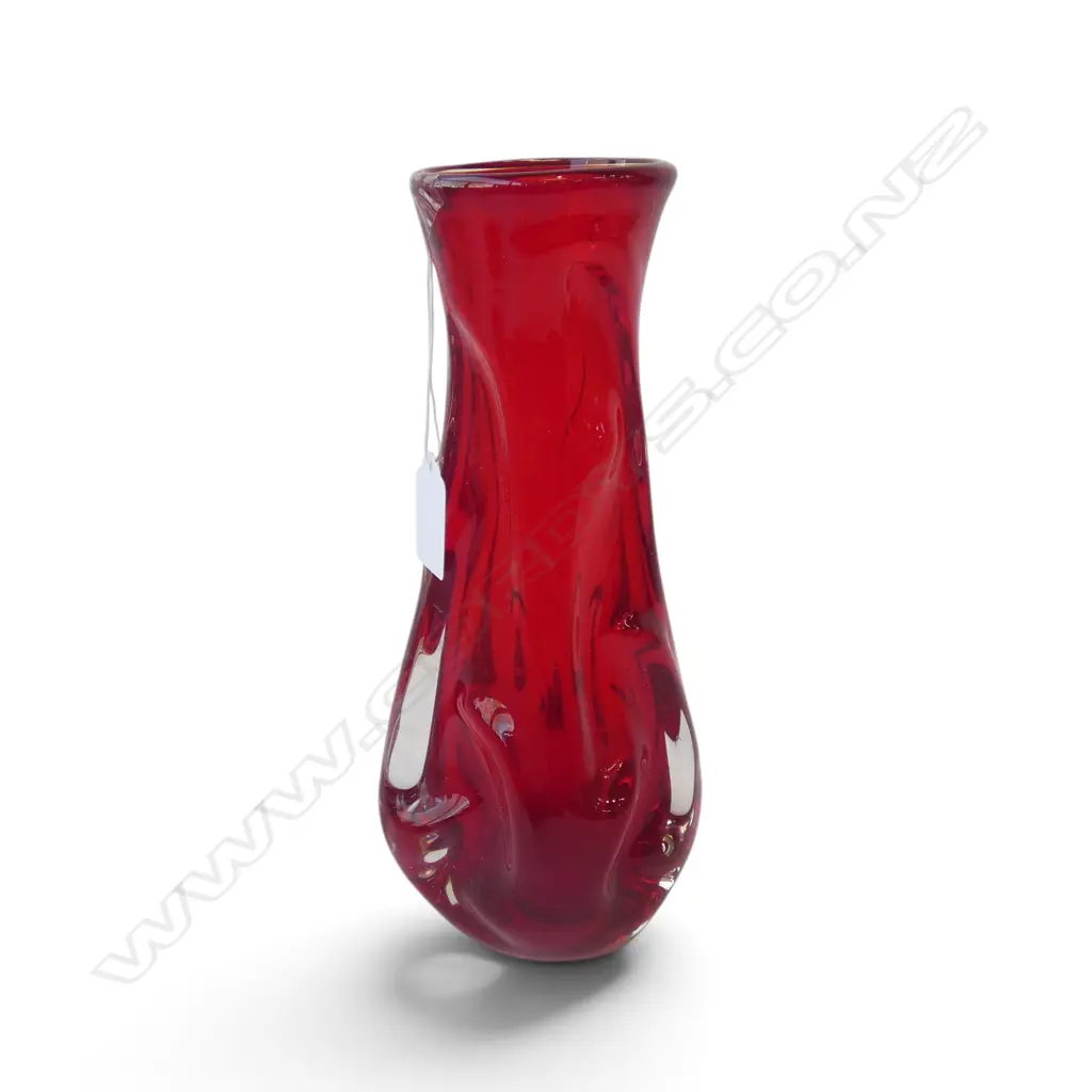 WHITEFRIARS RED ART GLASS VASE H.250mm Image 1++