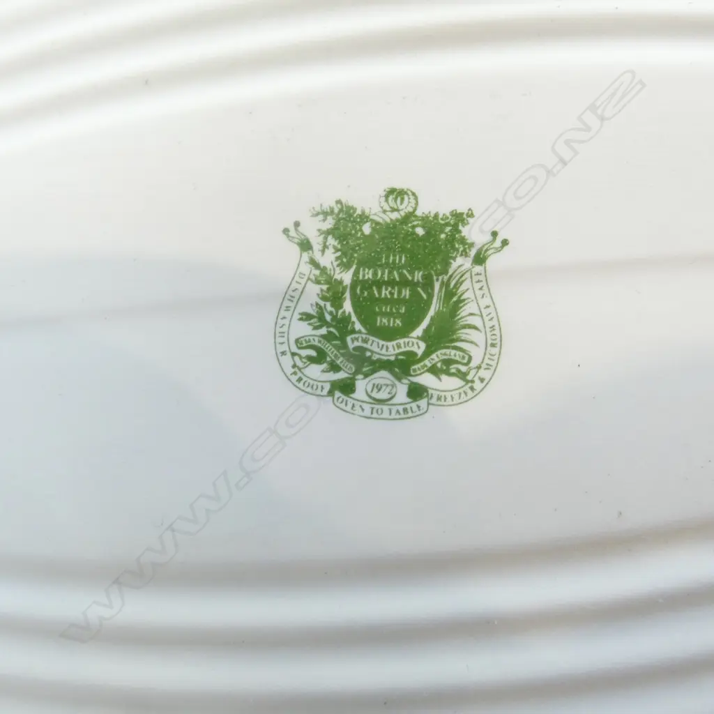 16 PCES PORTMEIRION 'THE BOTANIC GARDEN'; 'SHRUBBY PEONY' DISH, 8 SMALL PLATES & 7 BOWLS Image 1++