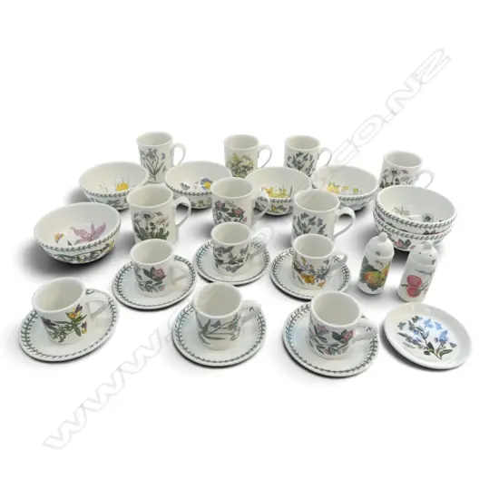 24 PCES OF PORTMEIRION 'THE BOTANIC GARDEN'; 6 C/S, SAUCER, 7 MUGS, 7 BOWLS, S&P SHAKER, DISH