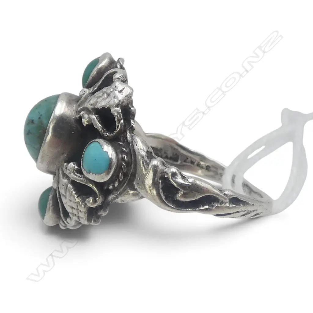 VINTAGE SILVER & MULTI TURQUOISE CLUSTER RING Image 1++
