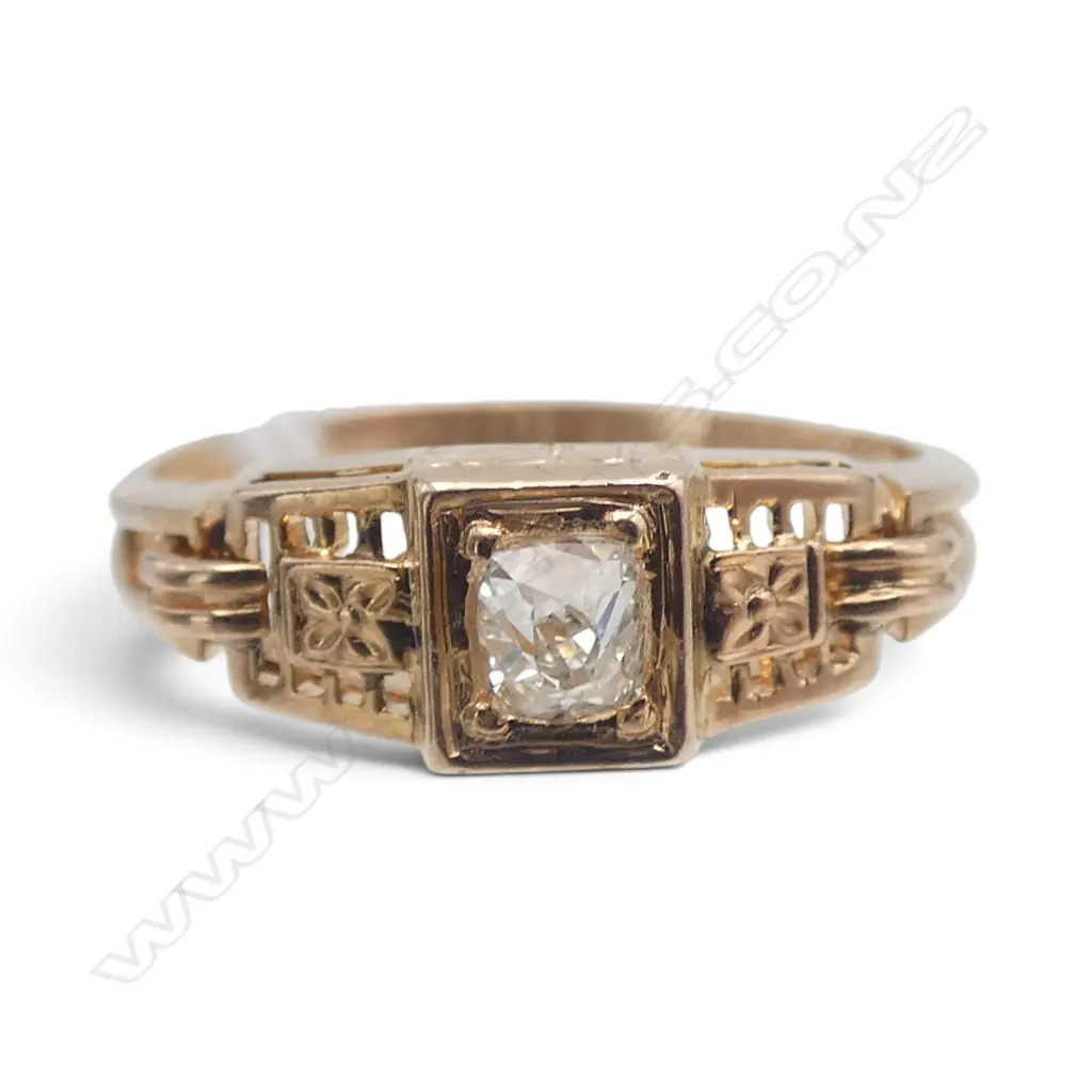 15ct GOLD & EARLY CUT DIAMOND RING 2.17gms SIZE K Image 1++