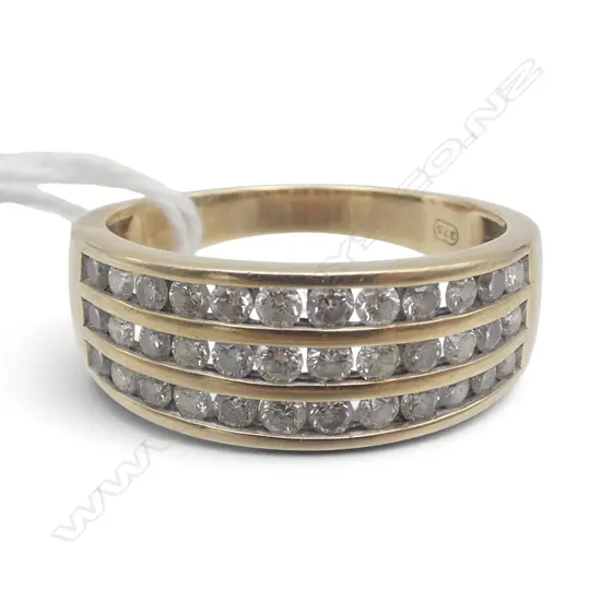 9CT Y/GOLD 3x ROW CHANNEL SET DIAMOND RING 4.74gms SIZE L