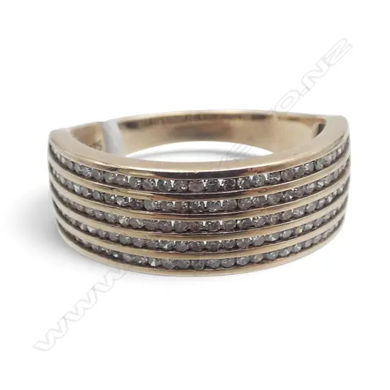 9CT GOLD AND FIVE CHANNEL SET DIAMOND  BAND RING 3.67gms SIZE O