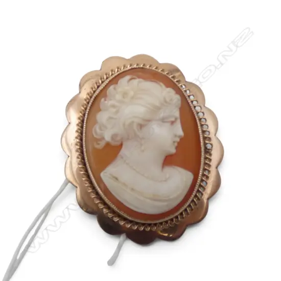 9ct CAMEO BROOCH 5.48gms