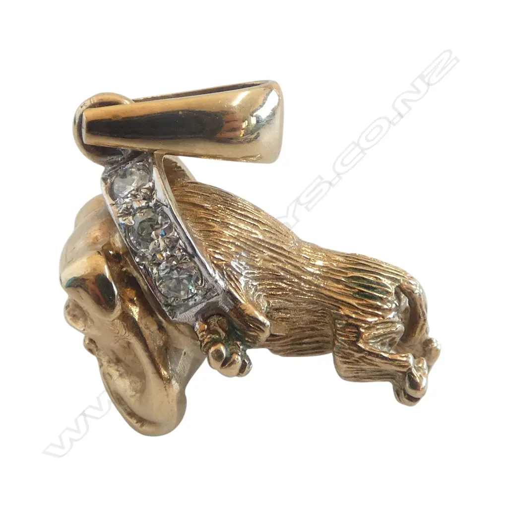 9ct YELLOW GOLD NOVELTY BULLDOG PENDANT gem set. 16.6gms Image 1++