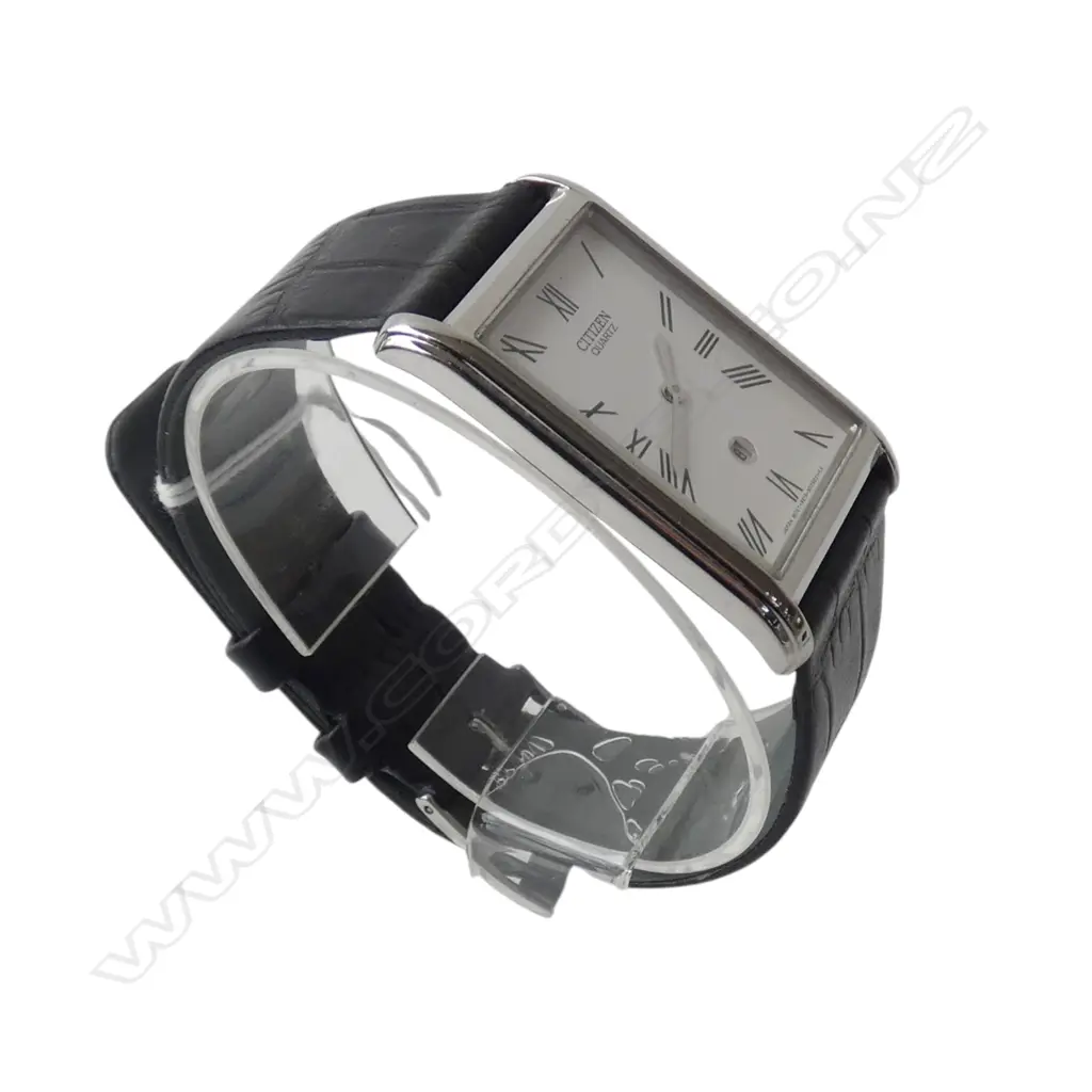 Gent's Citizen quartz Tank style dress wristwatch Image 1++