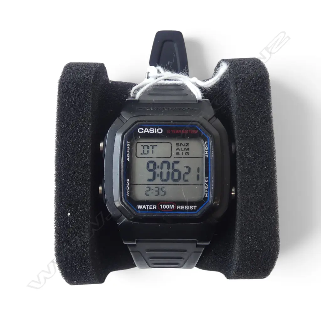 Casio Men's Classic Digital Sport watch W800H-1AV. Running + BLACK WATCH CASE Image 1++