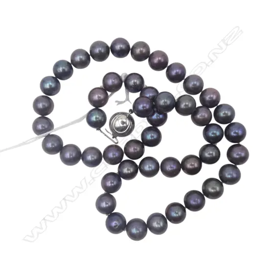 DYED BLACK PEARL NECKLACE W. 9CT WG CLASP L.450mm
