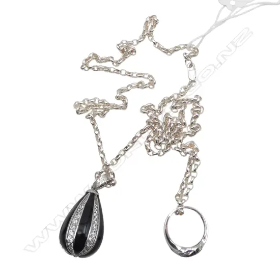 S/SILVER RING WITH BLACK AND WHITE DIAMONDS & ENAMEL PENDANT ON S/SILVER CHAIN 30.8GMS TOTAL WIEGHT