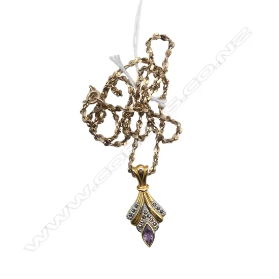 GILDED STG SILVER AMETHYST PENDANT on silver chain