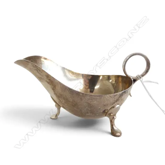 STG SILVER GRAVY BOAT, SHEFFIELD 1945 155gms