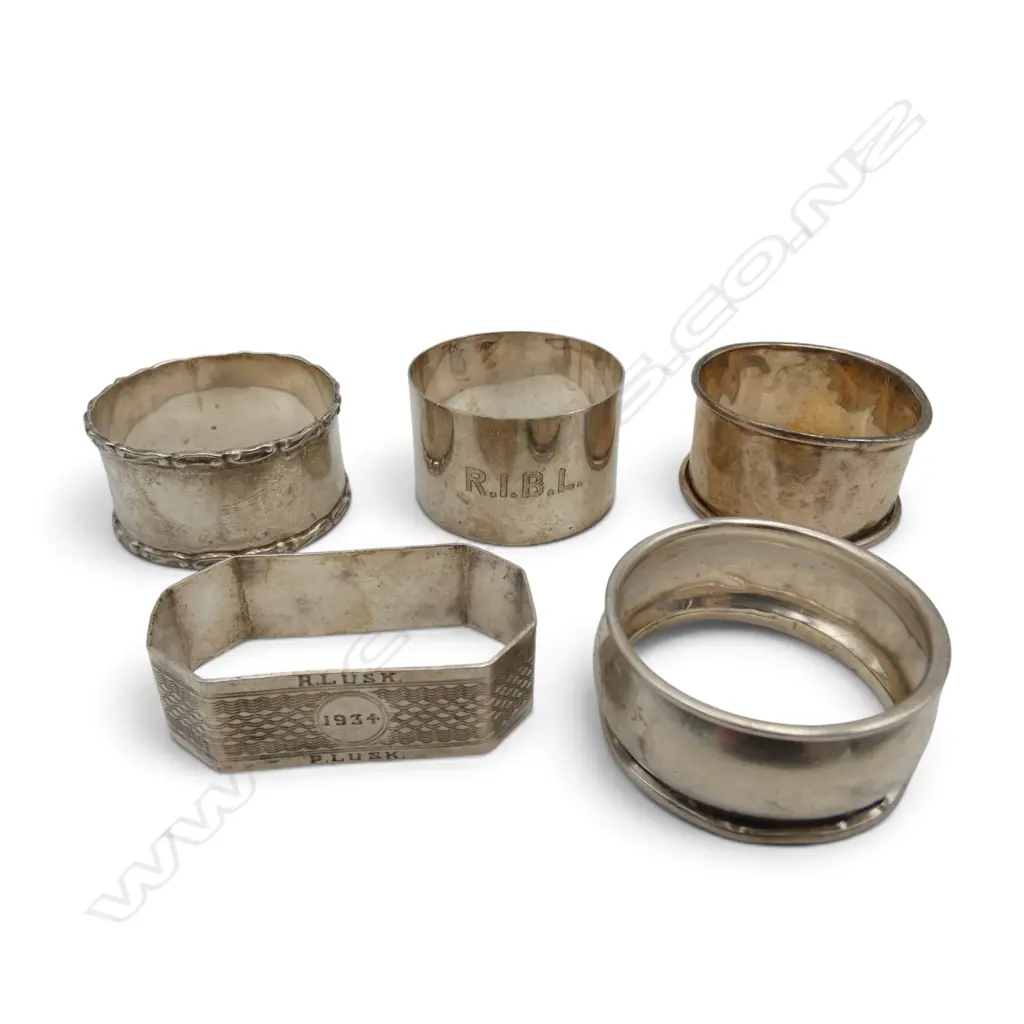 5 STG SILVER NAPKIN RINGS 70gms Image 1++