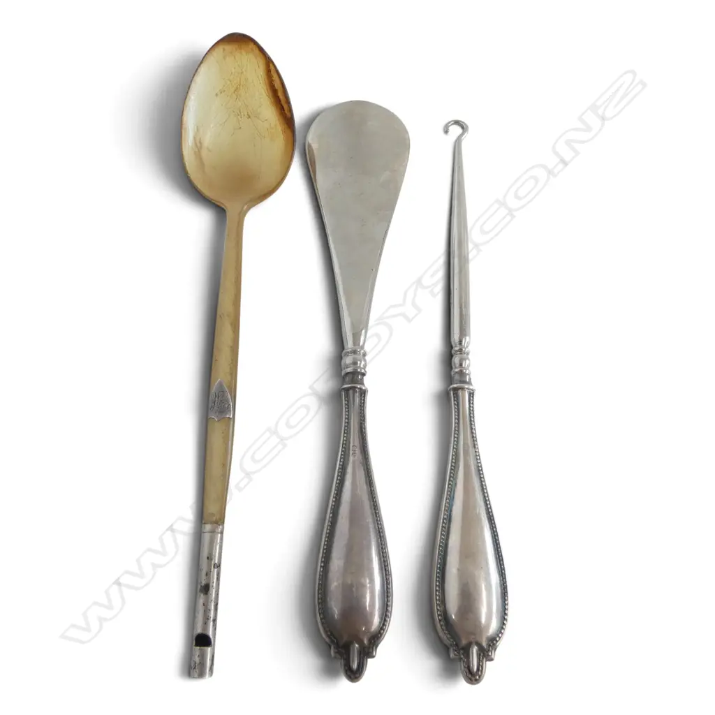 STG SILVER HANDLED SHOE HORN, BUTTON HOOK & SPOON handle terminating in whistle  Image 1++