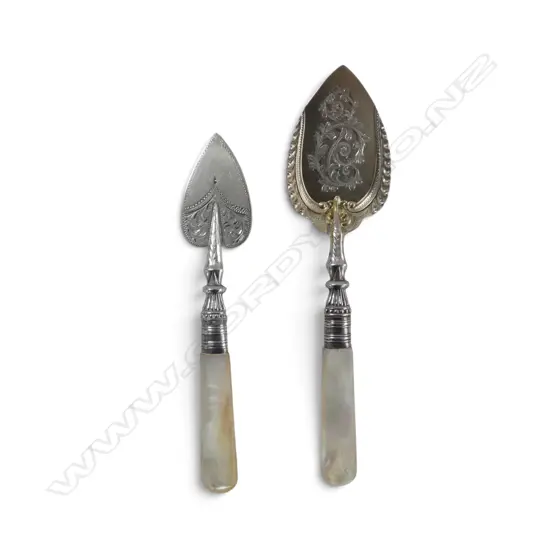2 S/SILVER & MOTHER OF PEARL TOTAL WEIGHT 52GMS
