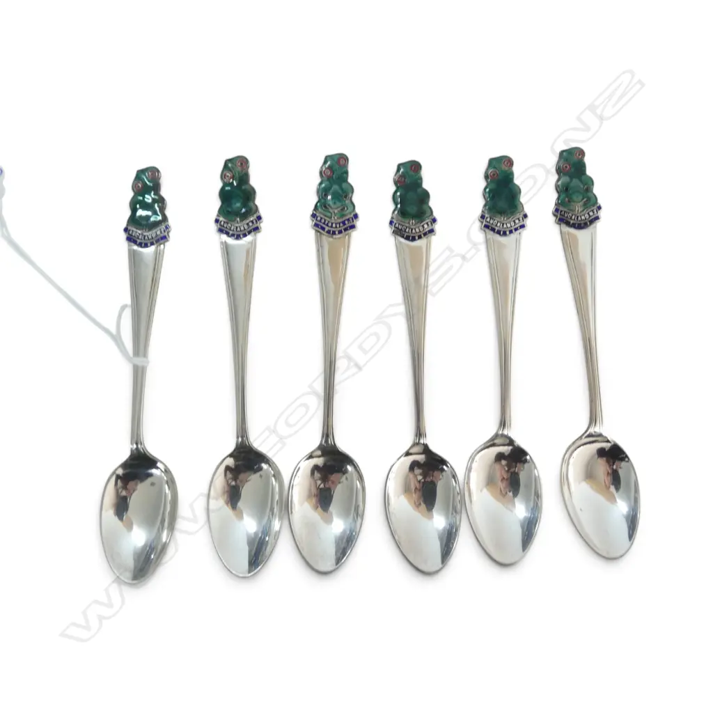6 AUCKLAND N.Z. EPNS TIKI SOUVENIR SPOONS Image 1++