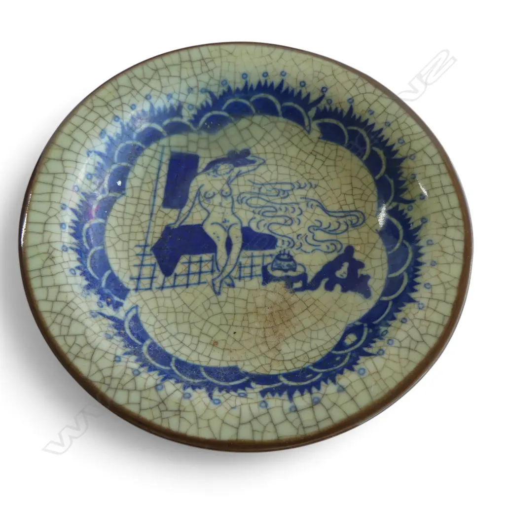 2 CHINESE SML DISHES w WOMAN BATHING, Dia.150mm, w storage box Image 1++