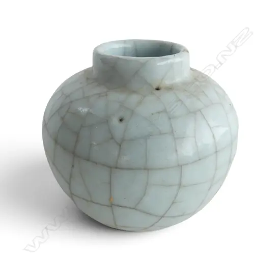 ORIENTAL CELADON CRACKLE GLAZE POT H.75mm