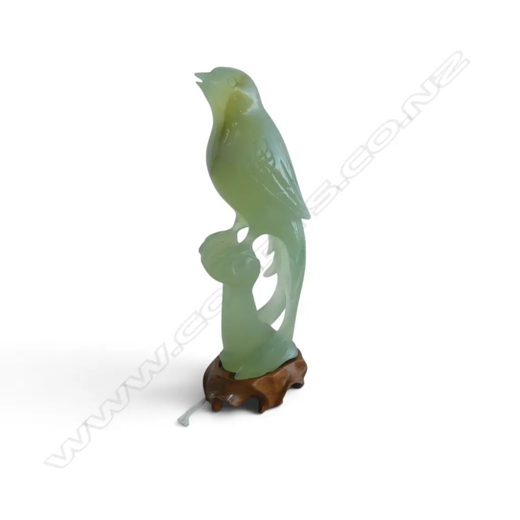 CARVED JADE BIRD ON STAND  Image 1++