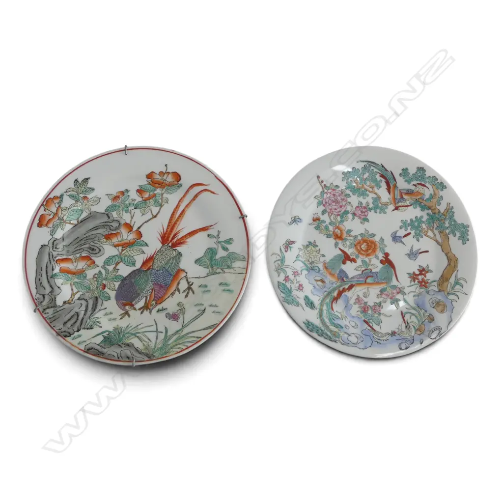 2 OLD CHINESE PLATES pheasant decoration Dia.260mm Image 1++