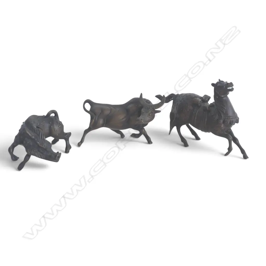 3 BRONZED ORNAMENTS; BULL, HORSE & BOAR H.90mm Image 1++