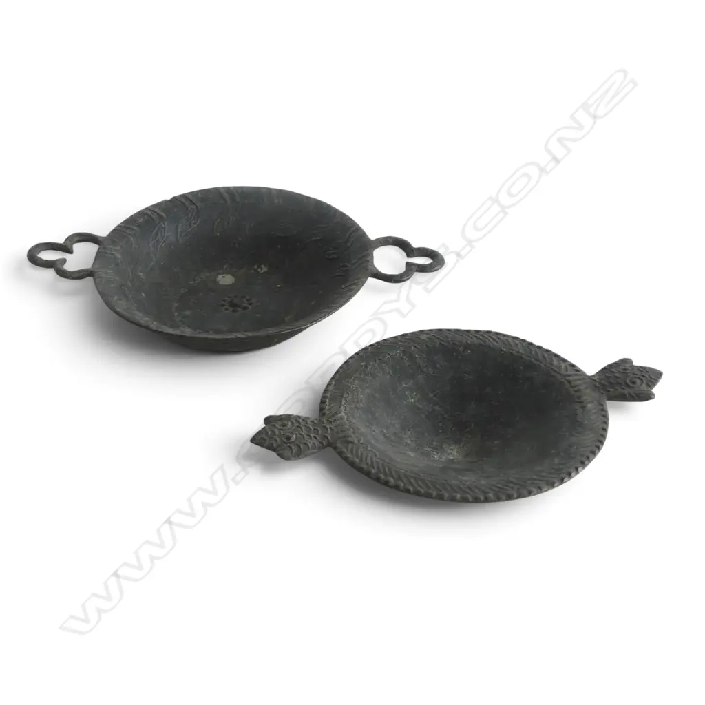 2 ROMAN? BRONZE BOWLS 135 / 120mm dia Image 1++
