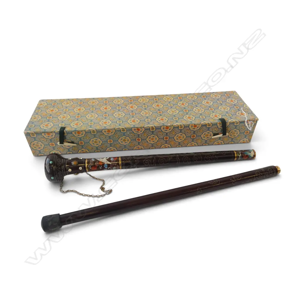 BOXED ORIENTAL WOOD & CLOISONNE 2 SECTION WALKING STICK L.910mm Image 1++
