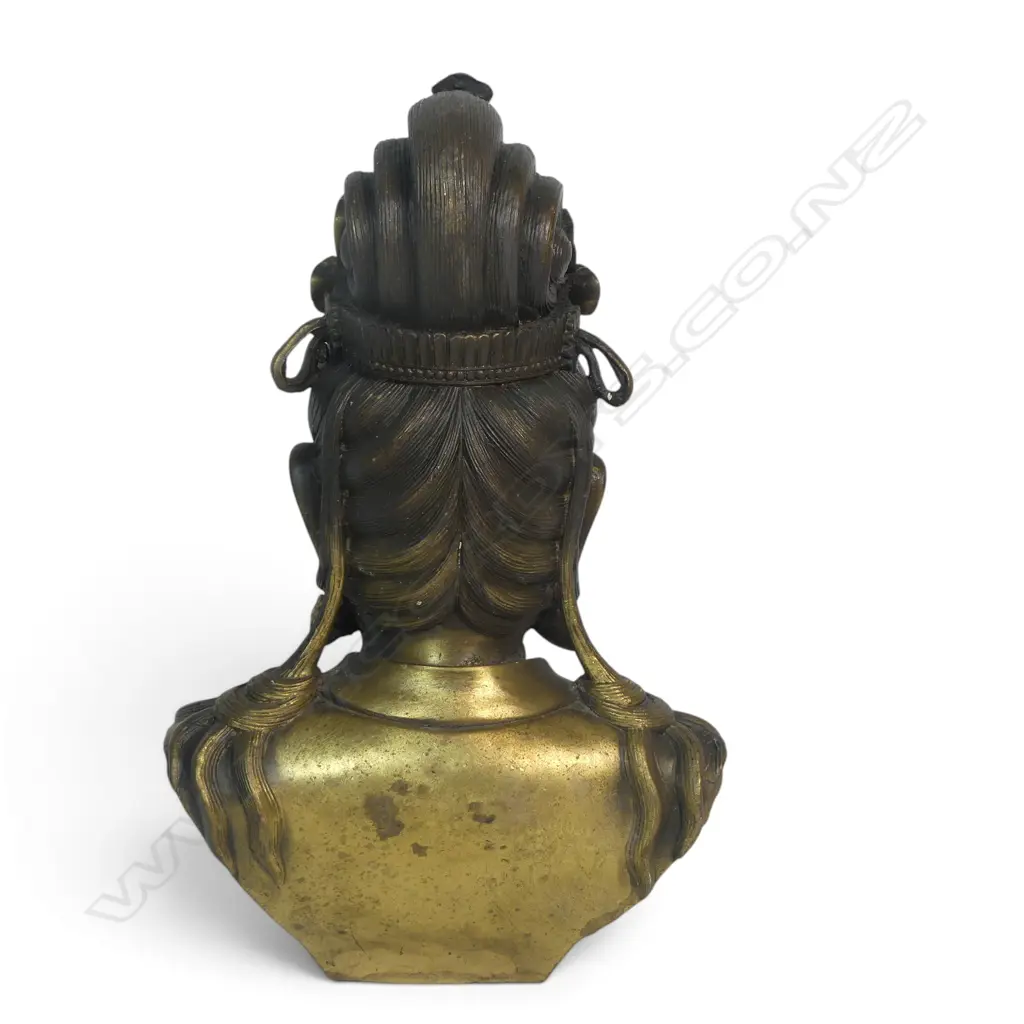 HEAVY GILDED BRONZE OF GUANYIN (BUDDHIST BODHISATTVA) WITH AN ORNATE CROWN INCLUDING A SMALL SEATED BUDDHA, 222 X 140MM Image 1++