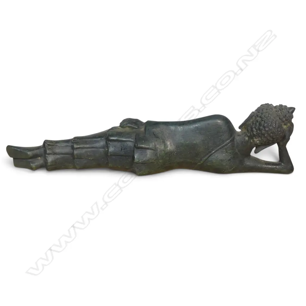 SOUTHEAST ASIAN CAST BRONZED RECLINING BUDDHA (FINAL MOMENTS BEFORE ENTERING NIRVANA), DARK GREEN PATINA L.360MM Image 1++