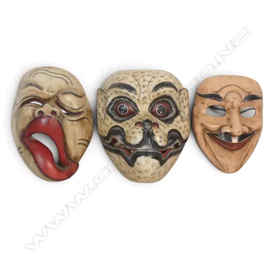 3 X TRADITIONAL INDONESIAN MONKEY & DEMON MASKS FOR THEATRICAL PERFORMANCES. LGST H.210MM