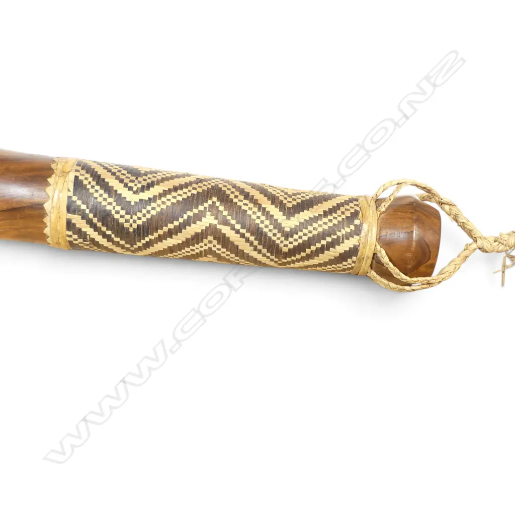 IMPRESSIVE MELANESIAN  CARVED WOODEN THROWING CLUB WITH MOP INLAYS, L.460MM Image 1++