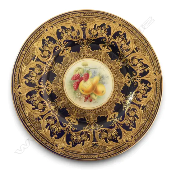 ROYAL WORCESTER GILDED HAND-PAINTED FRUIT CABINET PLATE Dia.270mm 