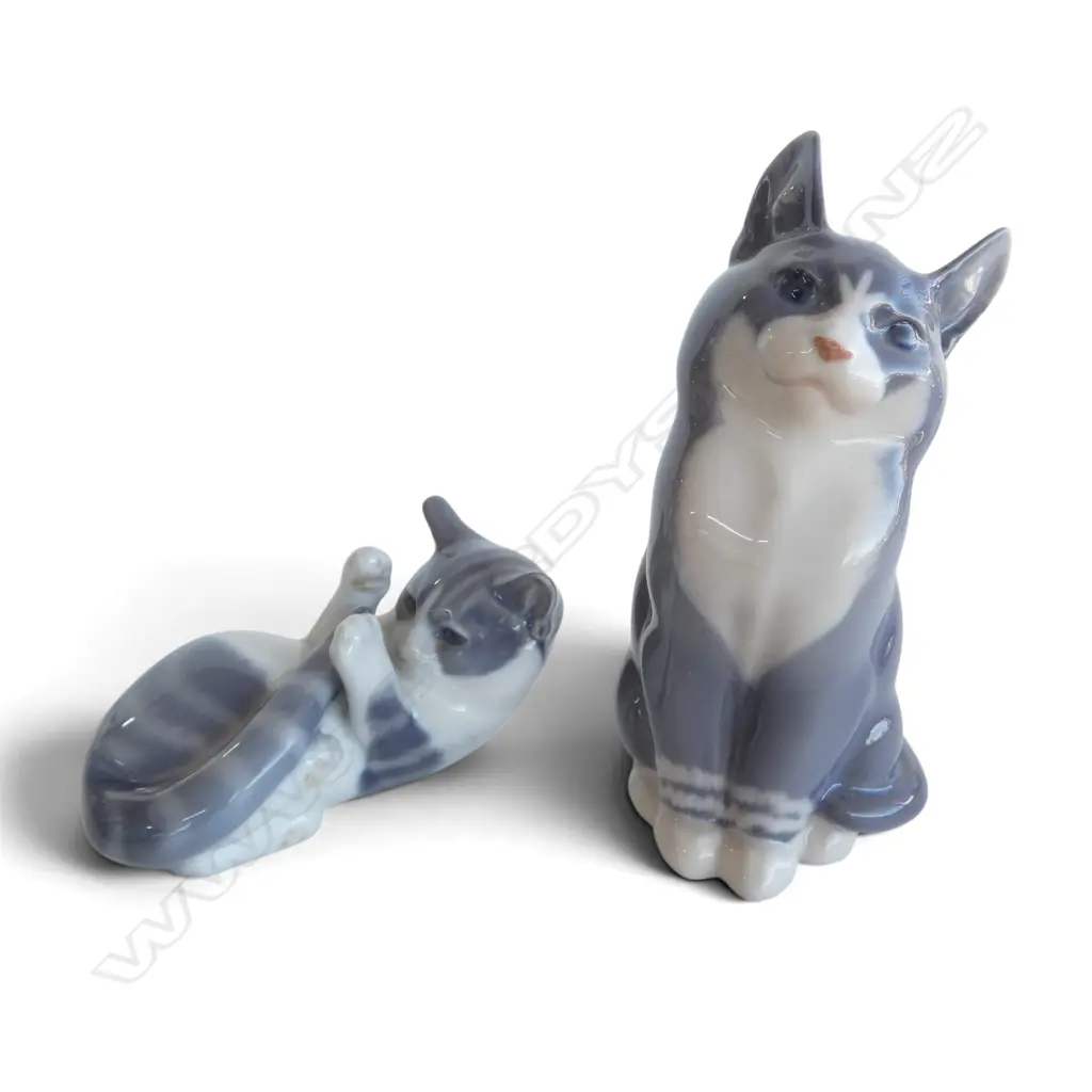 ROYAL COPENHAGEN CATS one w. box L.110mm Image 1++