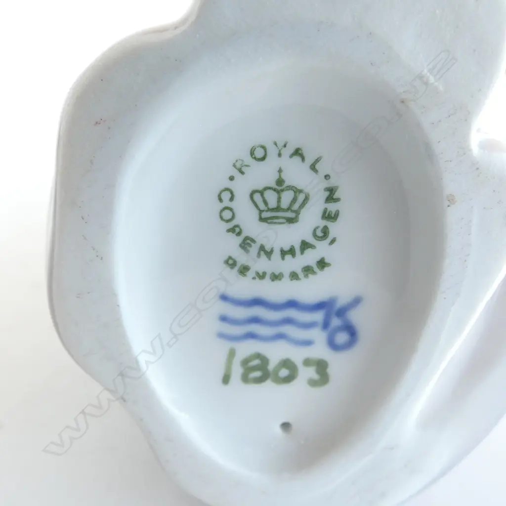 ROYAL COPENHAGEN CATS one w. box L.110mm Image 1++
