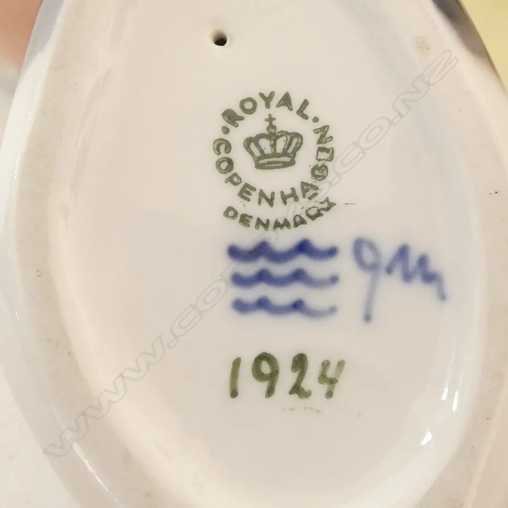 ROYAL COPENHAGEN DUCK & SQUIRREL ORNAMENTS H.65mm Image 1++