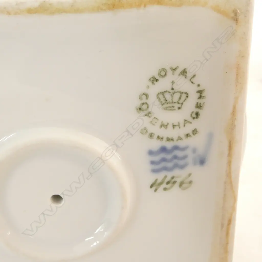 ROYAL COPENHAGEN ORNAMENT fawn w. squirrel by Chr. Thomsen 1963 H.220mm Image 1++