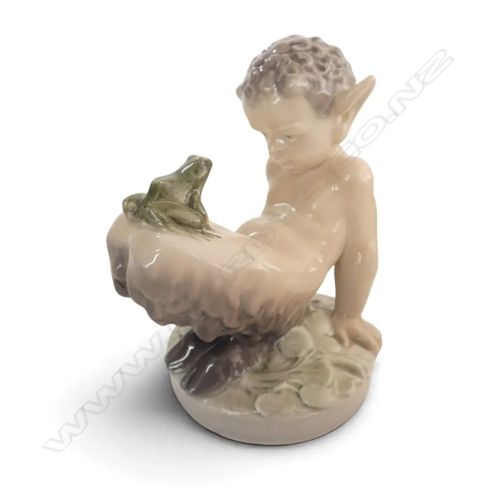 ROYAL COPENHAGEN ORNAMENT fawn w. frog by Chr. Thomsen c.1969/74 H.120mm Image 1++