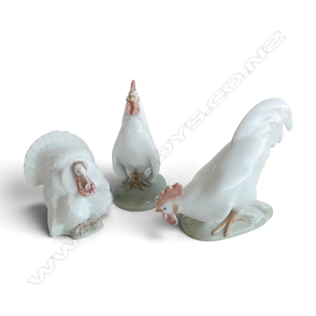 2 ROYAL COPENHAGEN ROOSTERS by Chr. Thomsen H.95mm + TURKEY by Jeanne Grut  Image 1++