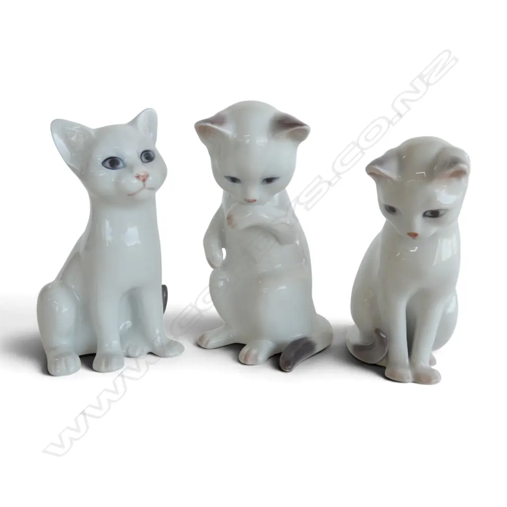3 ROYAL COPENHAGEN CAT ORNAMENTS H.120mm Image 1++