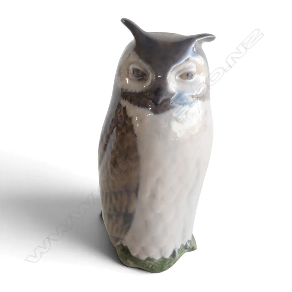 ROYAL COPENHAGEN ORNAMENT owl by Theodor Madsen c.1969-74 H.140mm Image 1++