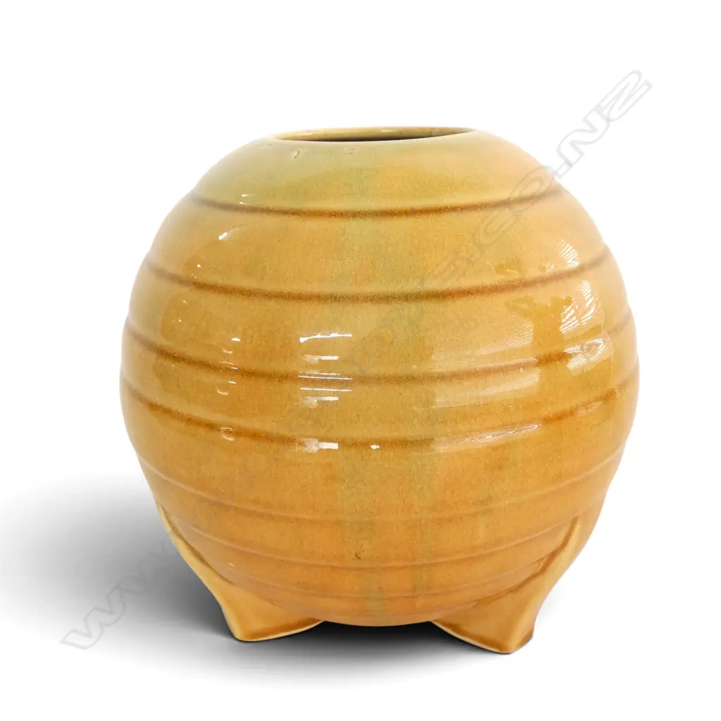 CROWN LYNN AMBRICO BEEHIVE VASE glaze fault H.200mm Image 1++