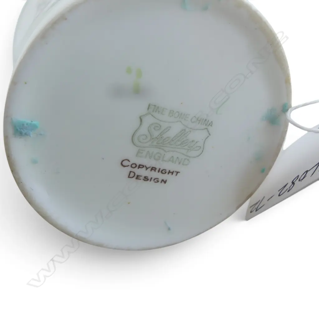 4 PCS VINTAGE SHELLY LUCIE ATTWELL DESIGN CHINA; CUP/SAUCER, MUG & NAPKIN RING Image 1++