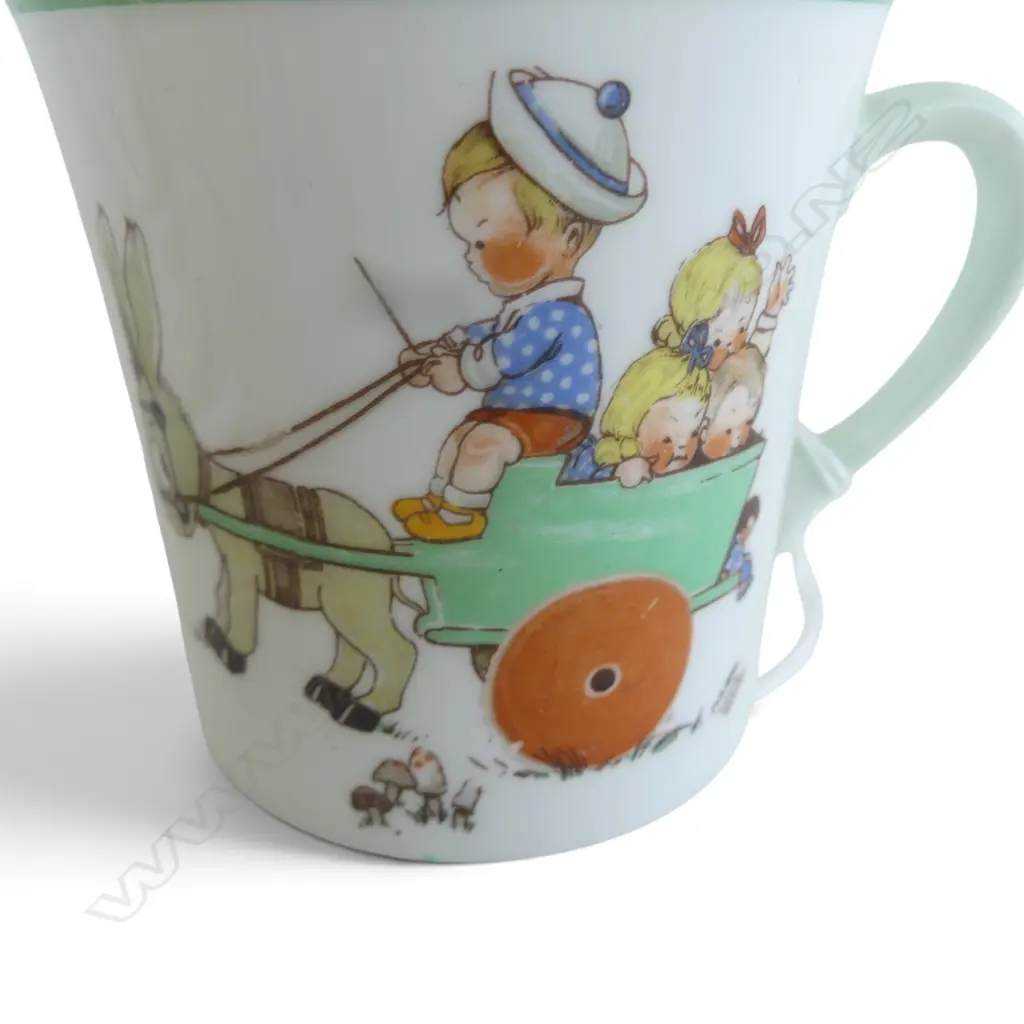 4 PCS VINTAGE SHELLY LUCIE ATTWELL DESIGN CHINA; CUP/SAUCER, MUG & NAPKIN RING Image 1++