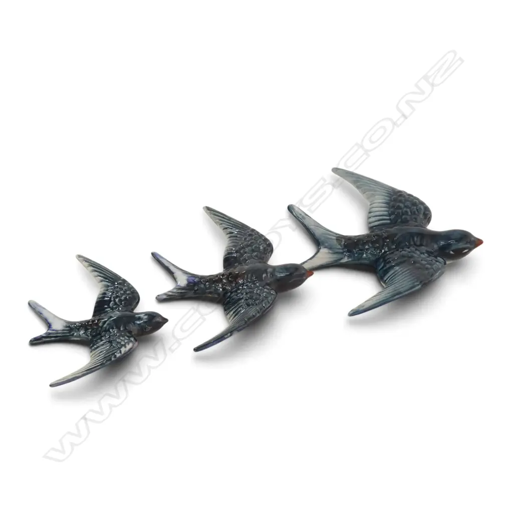 3 WALL HANGING BIRDS W.160mm Image 1++