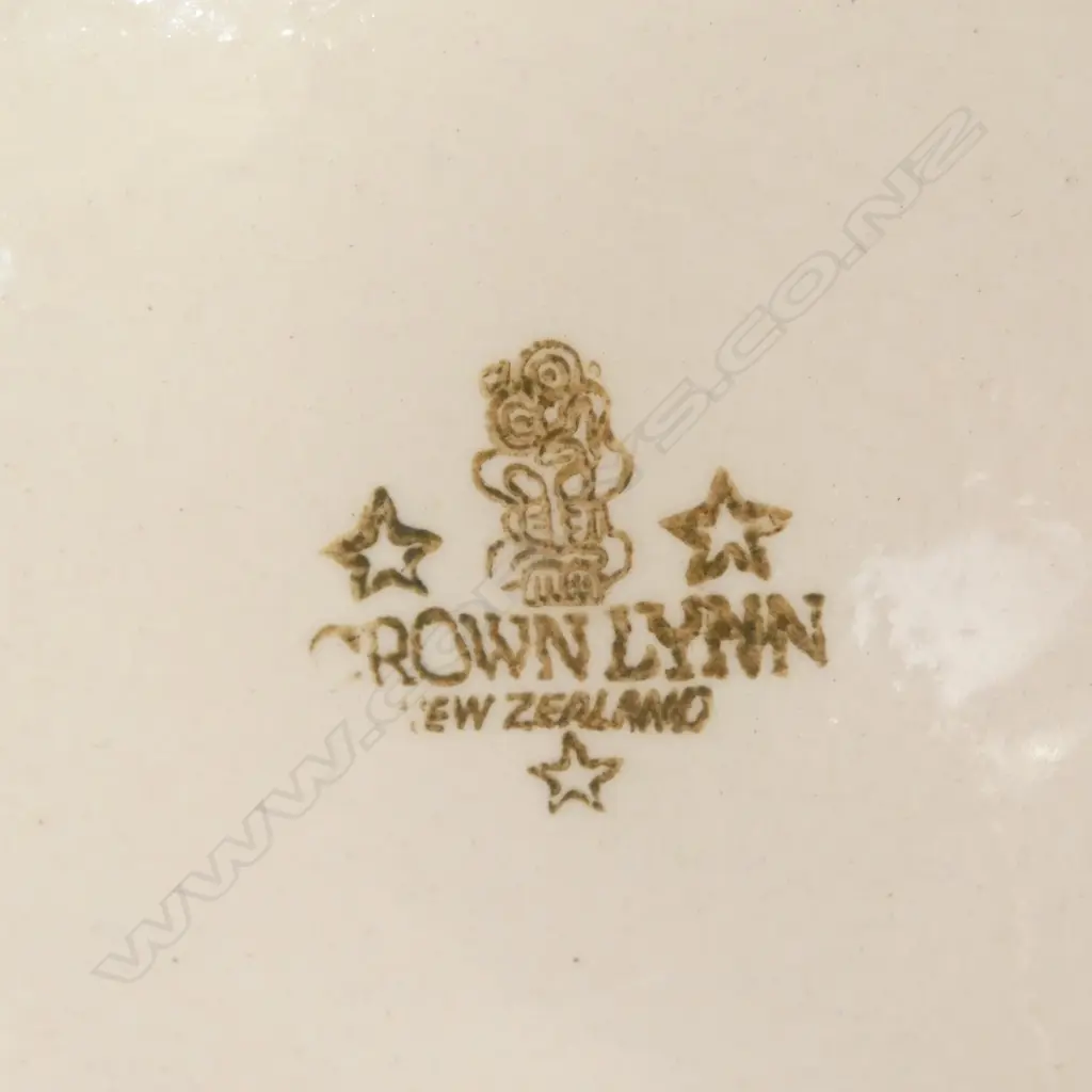 CROWN LYNN 'CIGAR' LIDDED STORAGE JAR hairline crack to lid H.140mm Image 1++