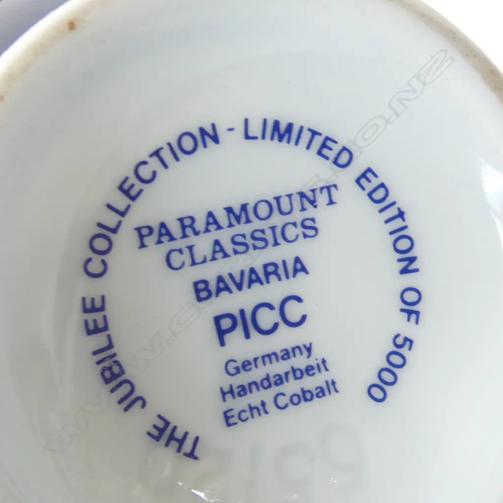 5 PCES OF PARAMOUNT CLASSICS 'BAVARIA' CHINA The Jubilee Collection - Ltd. Ed. of 5000 Image 1++