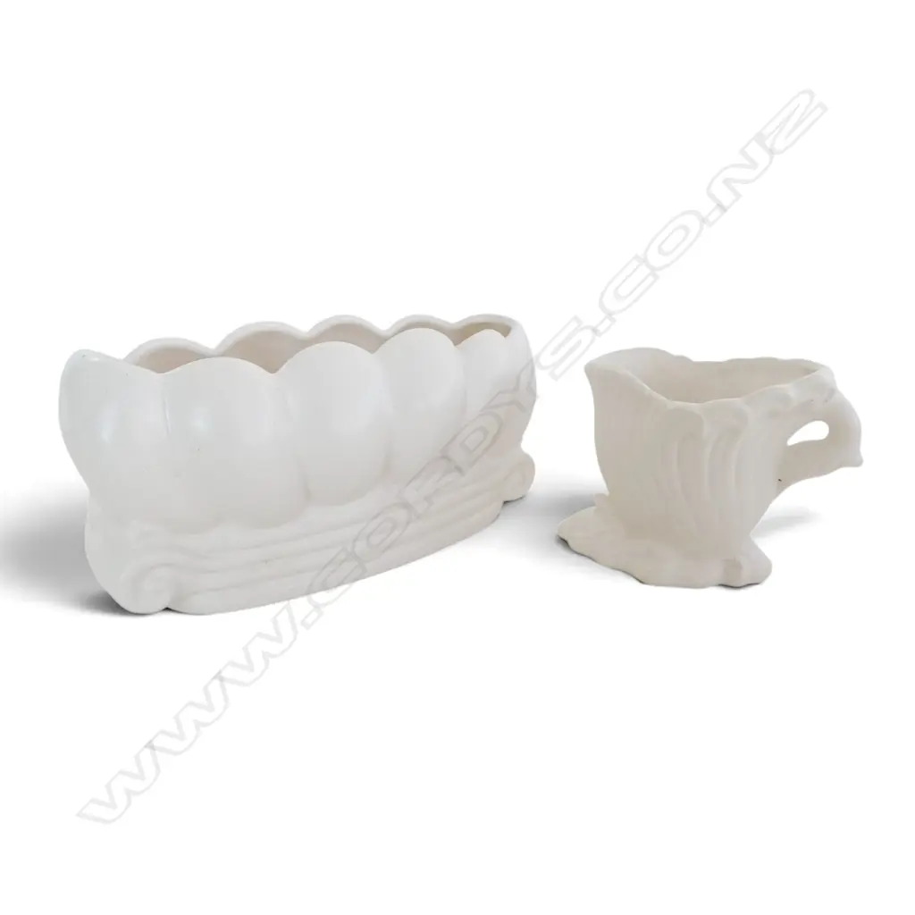 2 CREAM GLAZED TITIAN STUDIO VASES W.190mm Image 1++