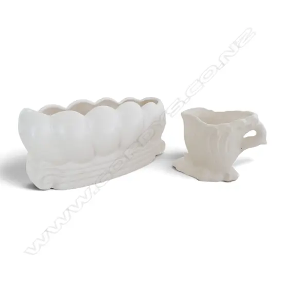 2 CREAM GLAZED TITIAN STUDIO VASES W.190mm