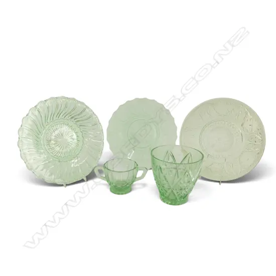 5 PCS GREEN DEPRESSION GLASS; 3 PLATES, VASE & SUGAR BOWL