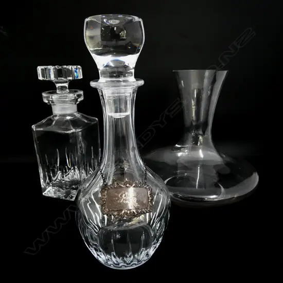 2 CUT CRYSTAL DECANTERS one rum label + MODERN GLASS DECANTERS chip 
